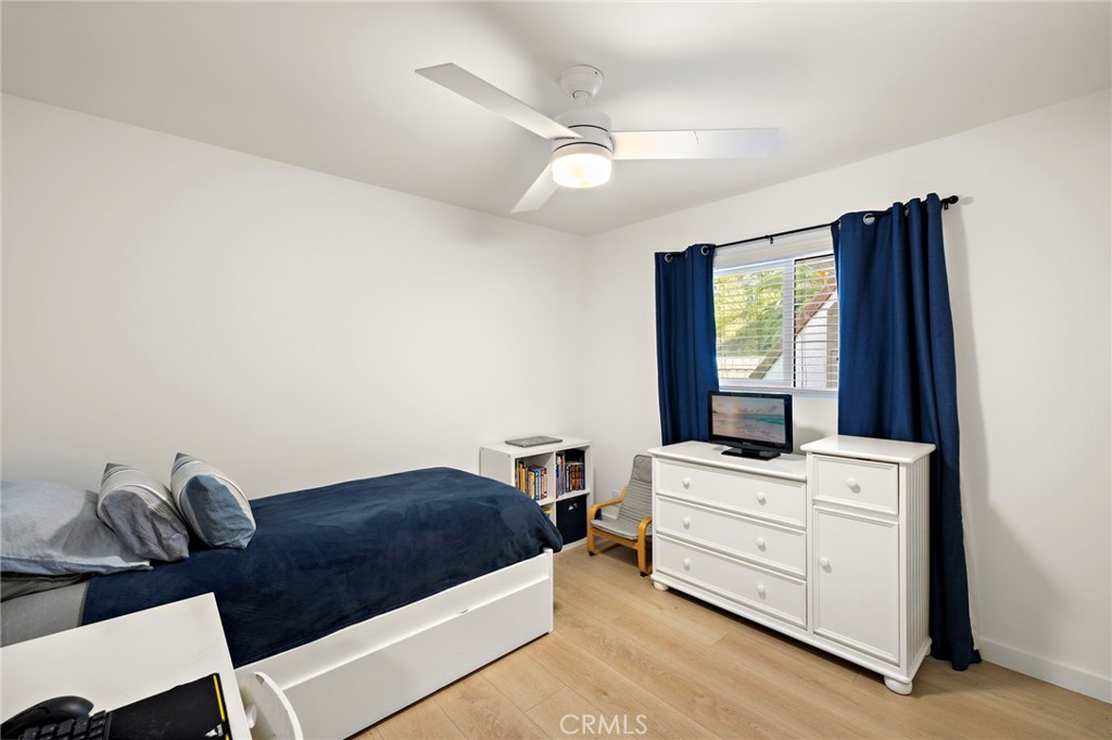 MLS #OC25252153 image #19