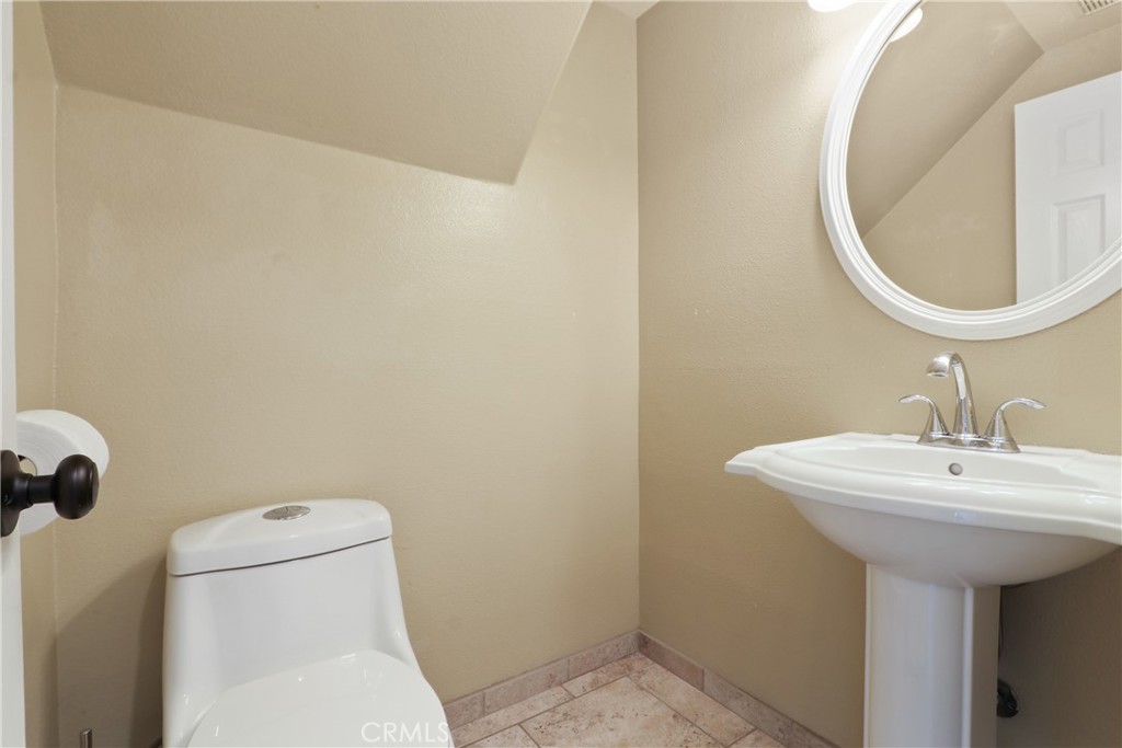 MLS #OC25252160 image #12