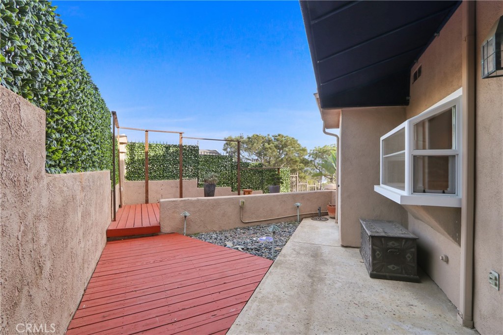 MLS #OC25252160 image #15