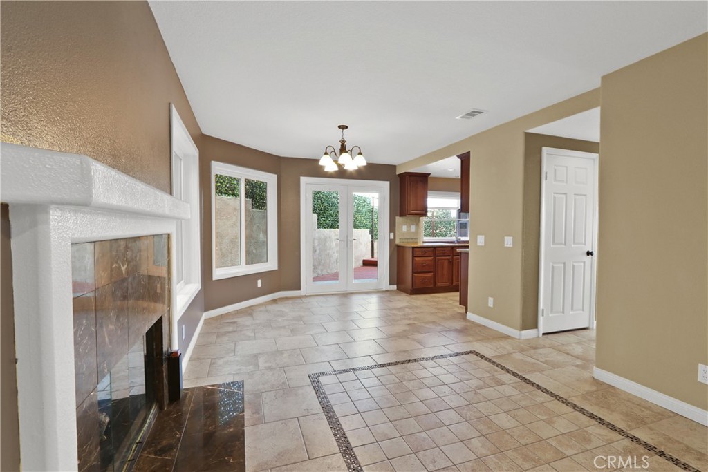 MLS #OC25252160 image #4