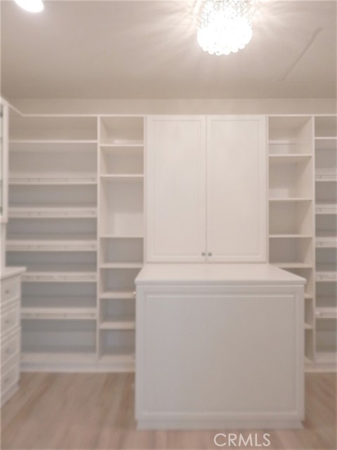 MLS #OC25252167 image #18