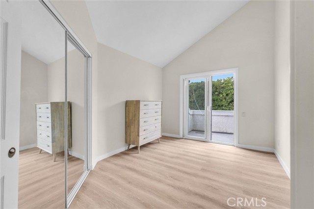 MLS #OC25252193 image #14