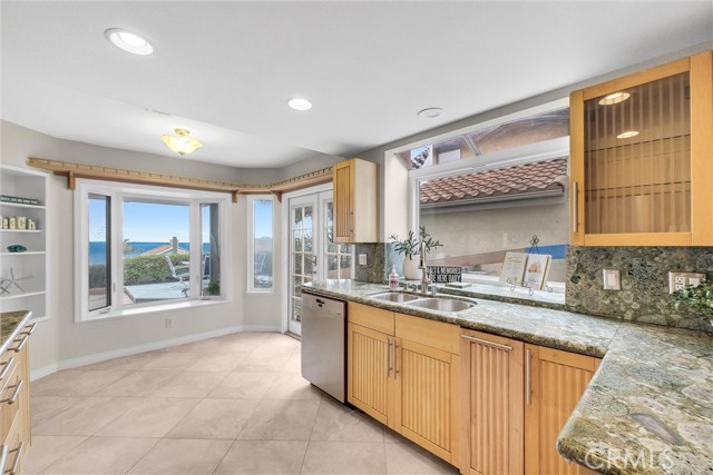 MLS #OC25252193 image #21