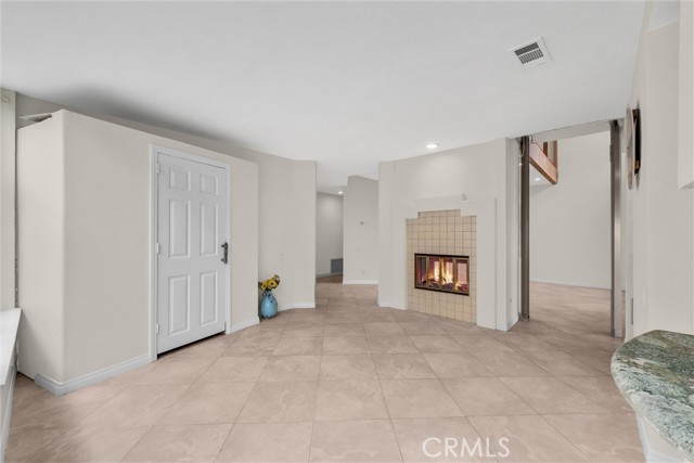 MLS #OC25252193 image #26