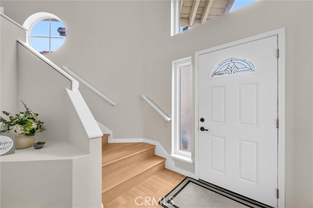 MLS #OC25252193 image #30