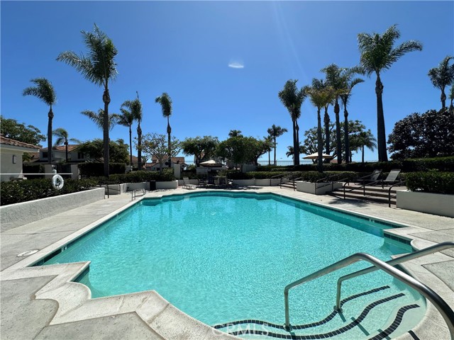 MLS #OC25252193 image #40