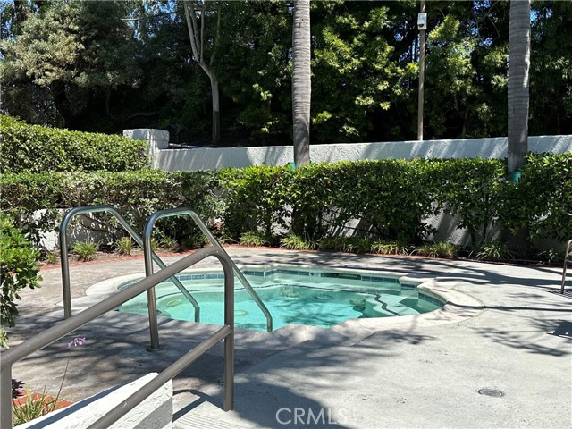 MLS #OC25252193 image #41