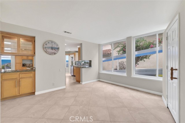 MLS #OC25252193 image #6