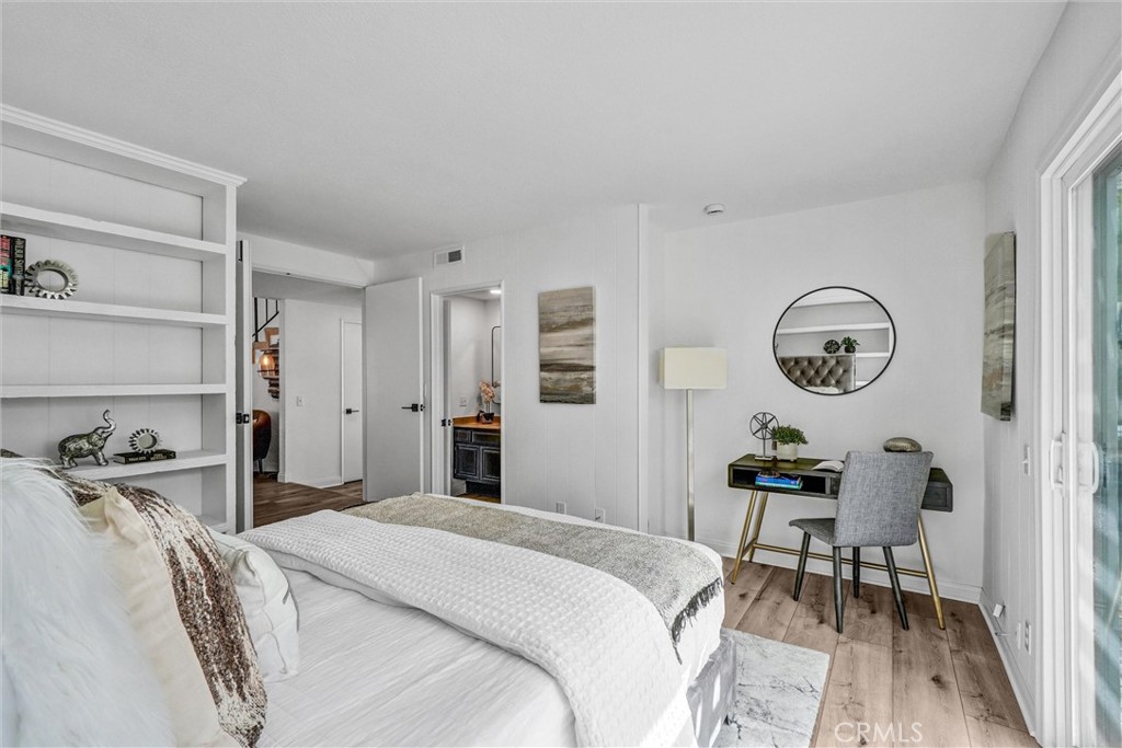 MLS #OC25252197 image #16