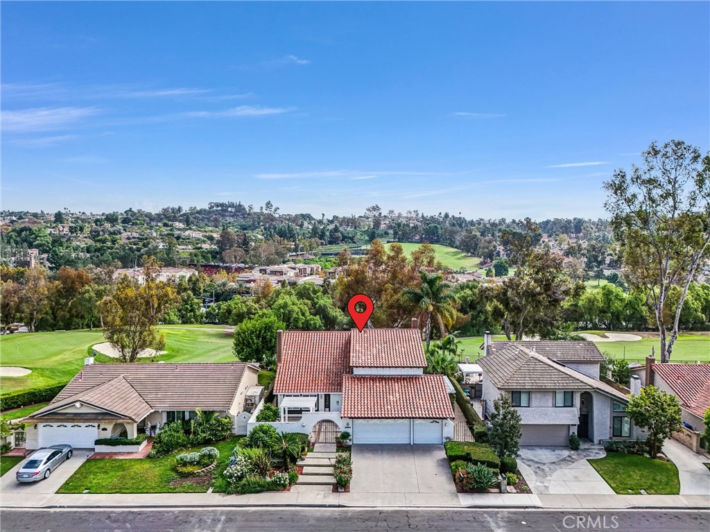 MLS #OC25252197 image #32