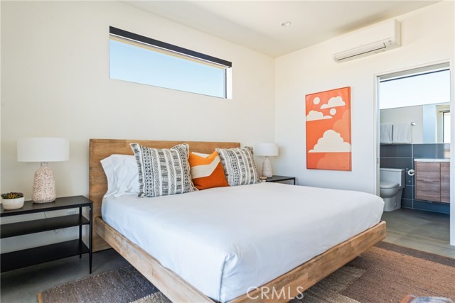 MLS #OC25252213 image #11