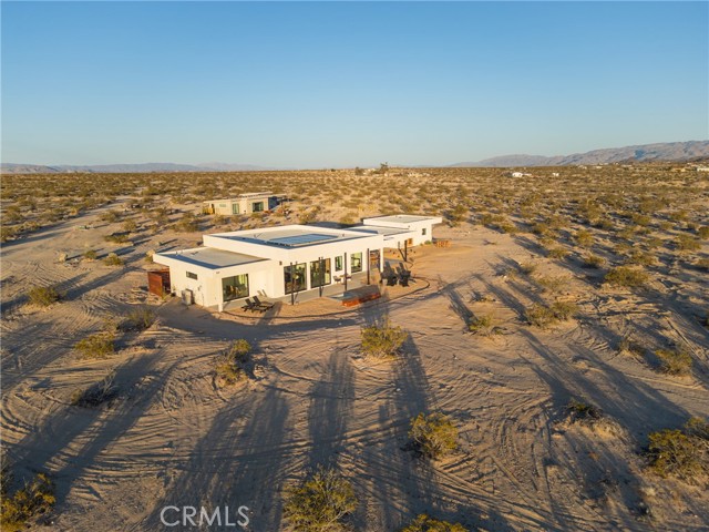 MLS #OC25252213 image #31