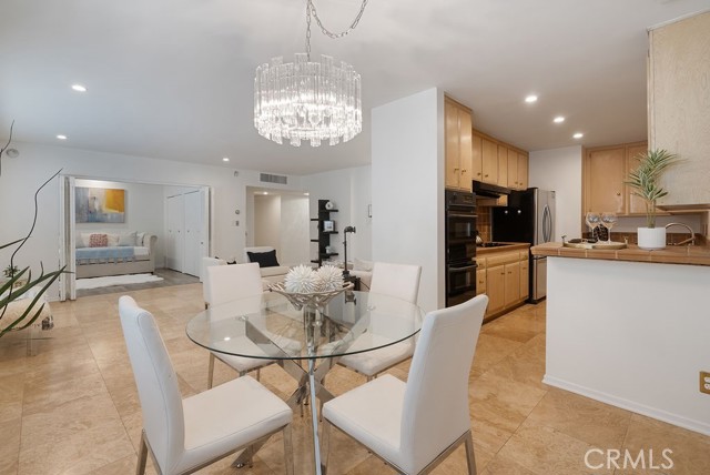 MLS #OC25252217 image #15