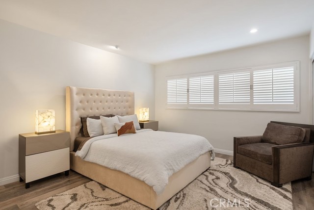 MLS #OC25252217 image #17