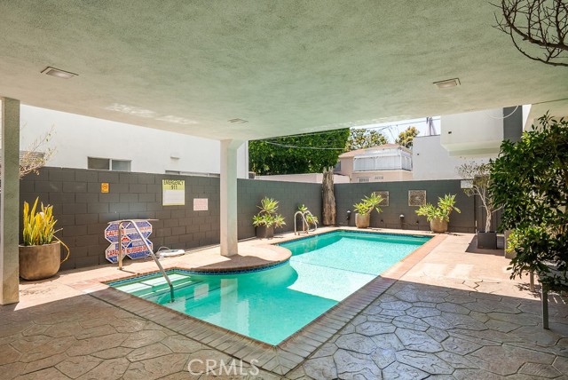 MLS #OC25252217 image #23