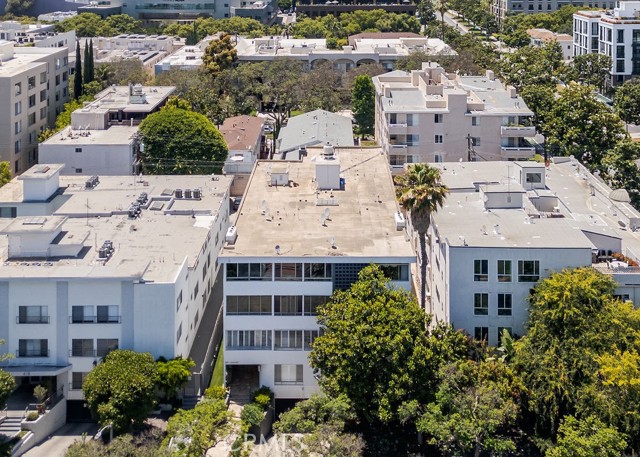 MLS #OC25252217 image #24