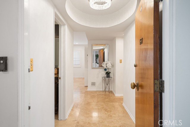 MLS #OC25252217 image #5