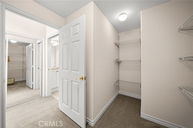 MLS #OC25252251 image #28