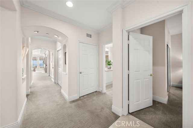 MLS #OC25252251 image #4