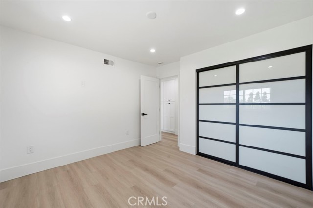 MLS #OC25252254 image #14