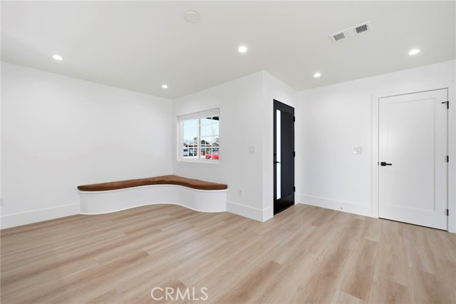 MLS #OC25252254 image #7