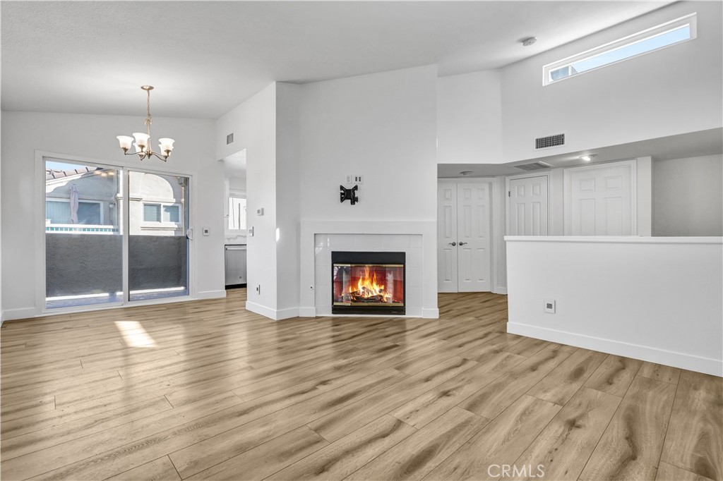 MLS #OC25252287 image #6