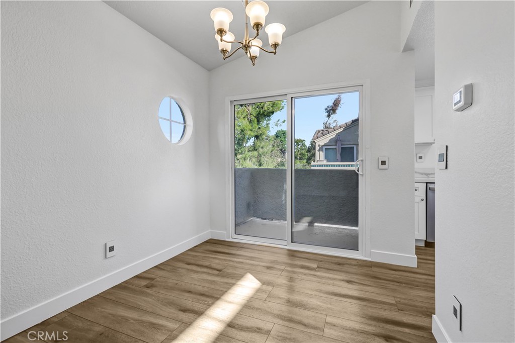 MLS #OC25252287 image #9