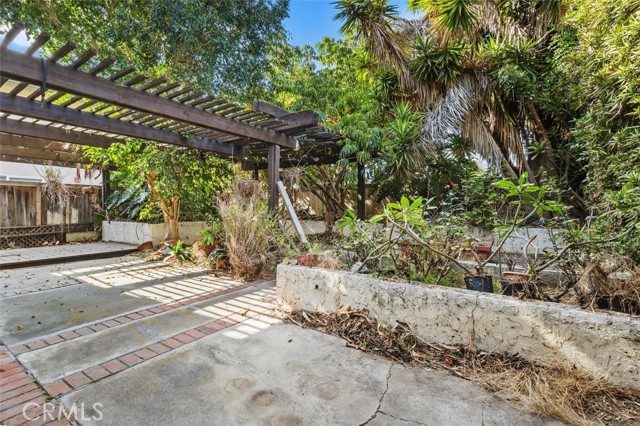 MLS #OC25252311 image #24