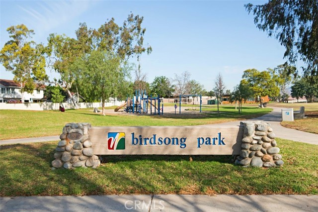 MLS #OC25252311 image #35