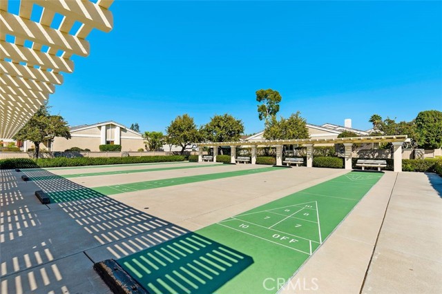 MLS #OC25252311 image #38