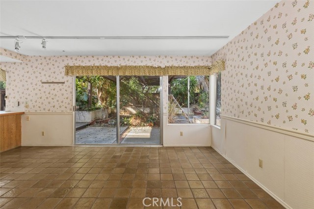 MLS #OC25252311 image #7