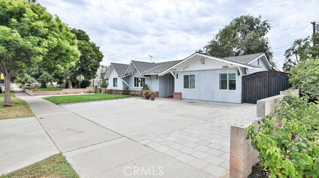 MLS #OC25252466 image #21