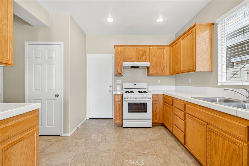 MLS #OC25252489 image #29