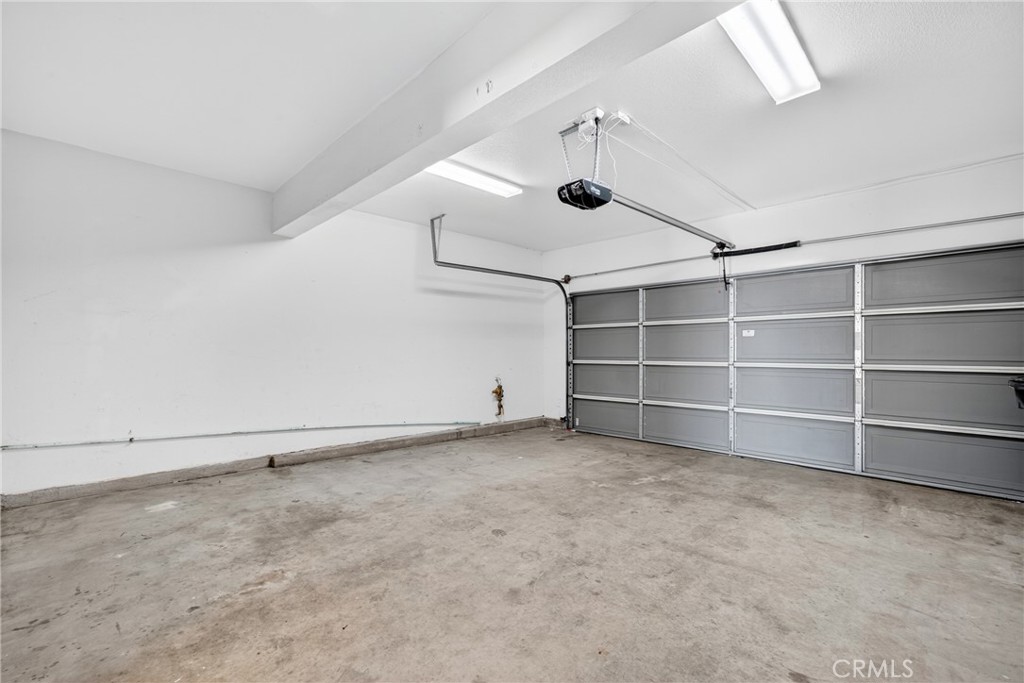 MLS #OC25252489 image #33