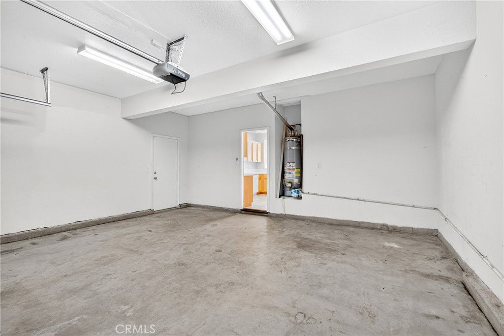 MLS #OC25252489 image #34