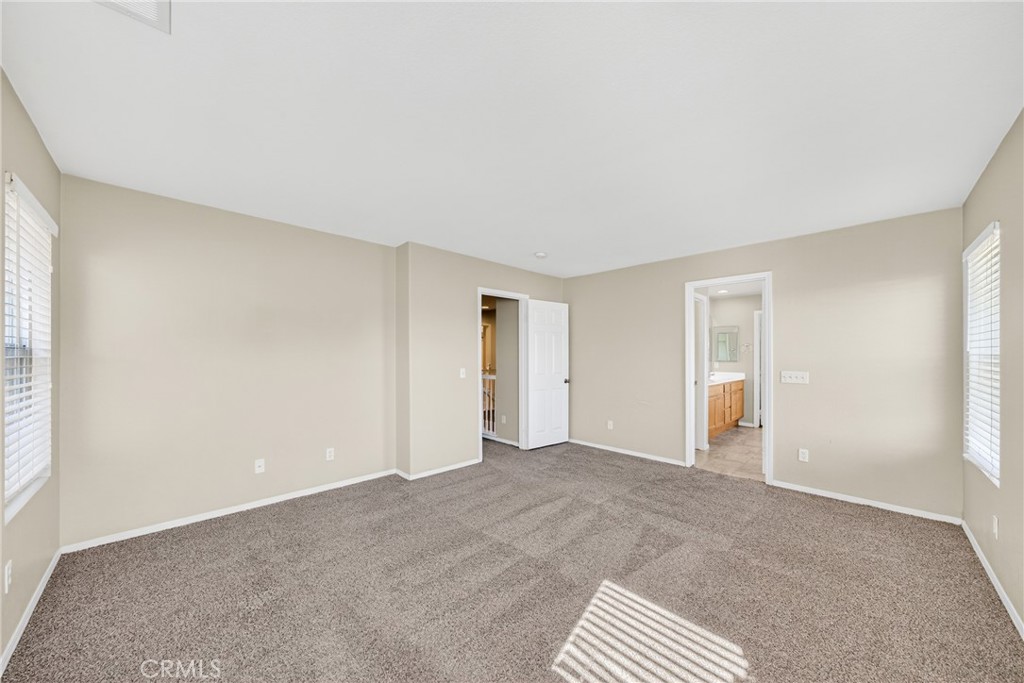 MLS #OC25252489 image #39