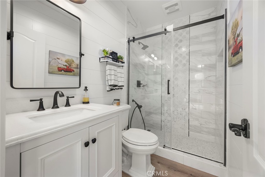 MLS #OC25252496 image #17