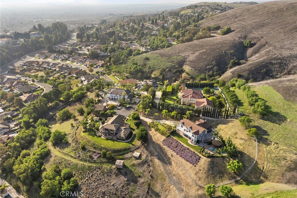 MLS #OC25252496 image #20