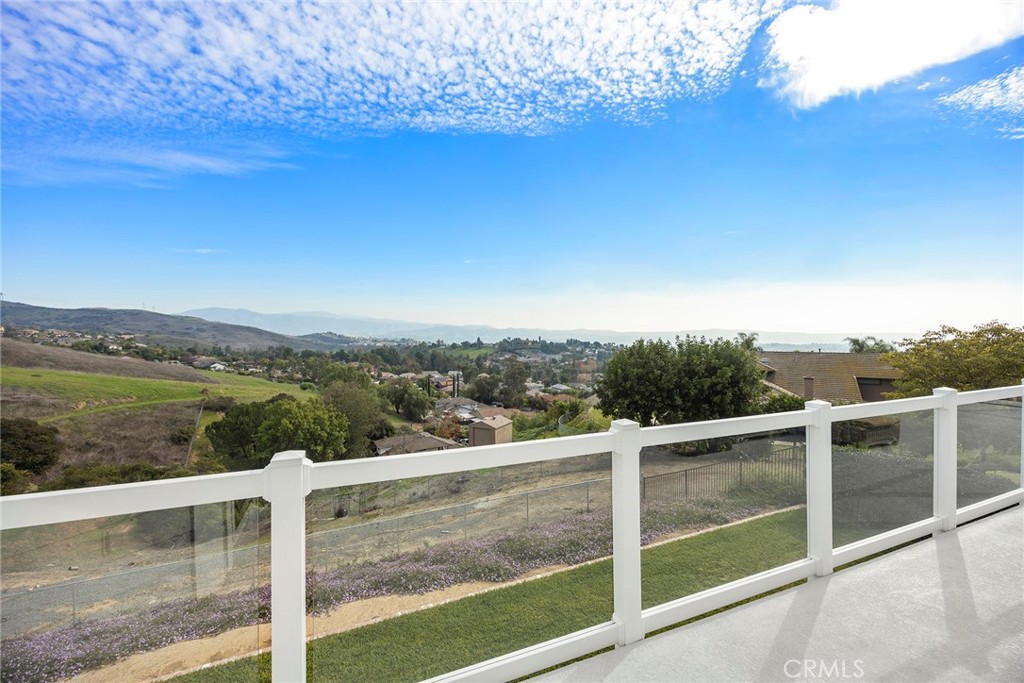 MLS #OC25252496 image #28