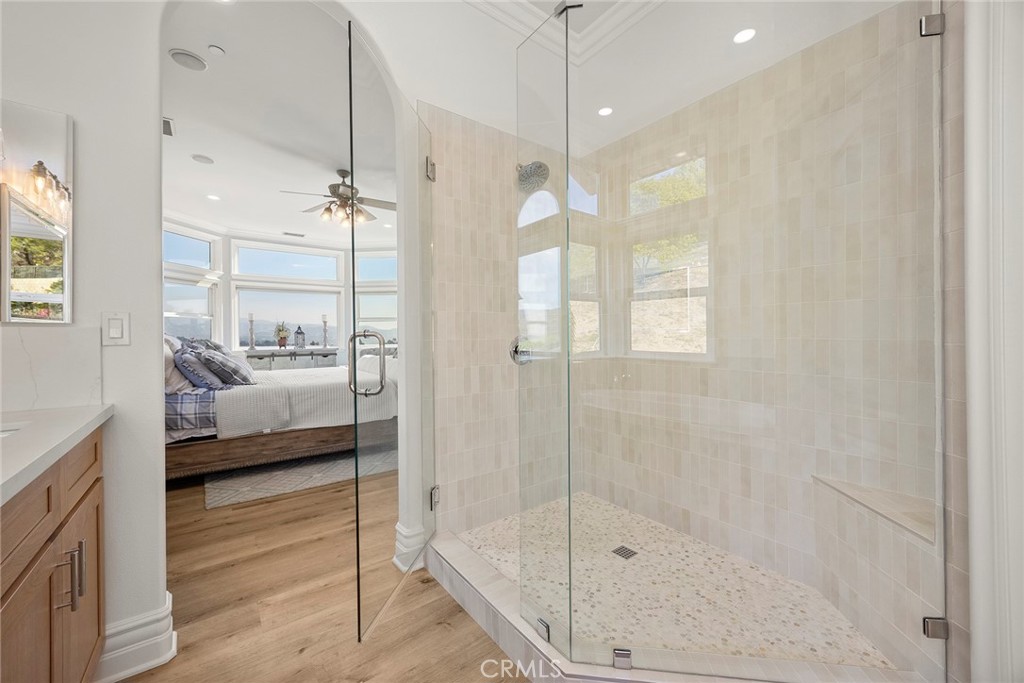 MLS #OC25252496 image #36