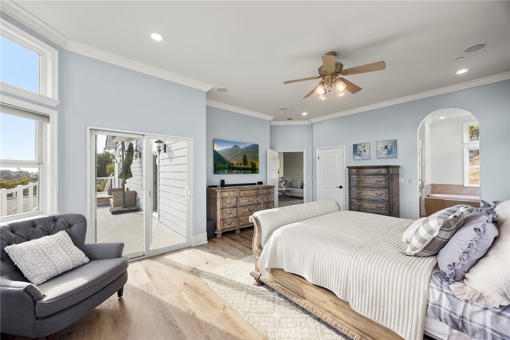 MLS #OC25252496 image #39