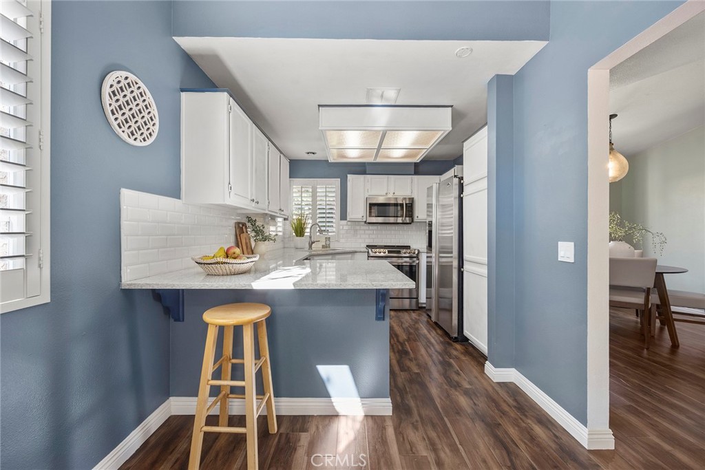 MLS #OC25252504 image #11