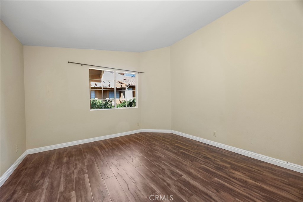 MLS #OC25252504 image #15