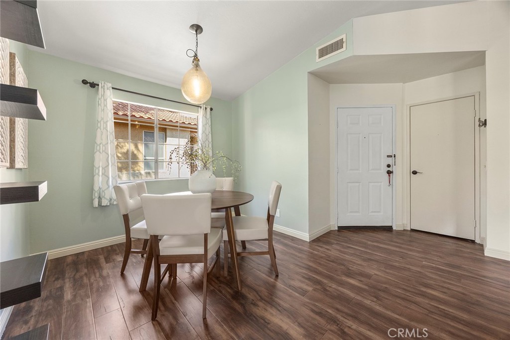 MLS #OC25252504 image #7