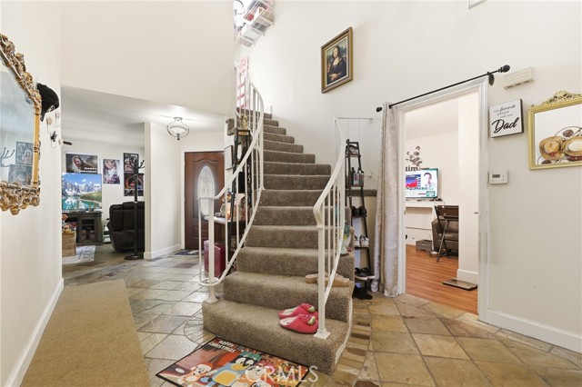 MLS #OC25252520 image #10