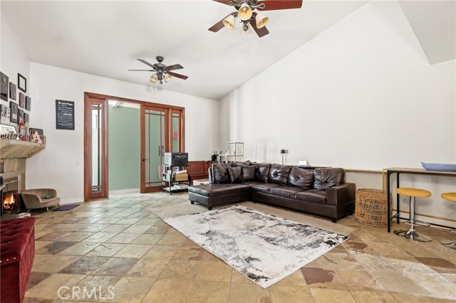 MLS #OC25252520 image #4