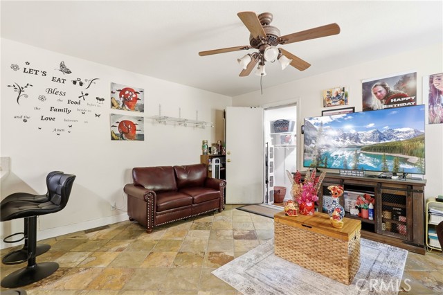 MLS #OC25252520 image #5