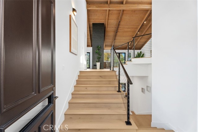 MLS #OC25252542 image #3