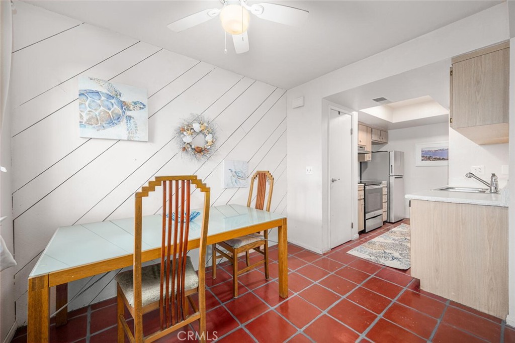 MLS #OC25252557 image #6