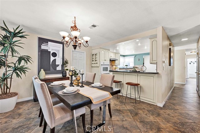 MLS #OC25252576 image #14